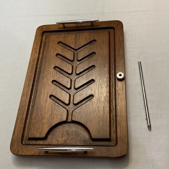 Wooden Walnut Carving Board With Drip Channels - EUC - Picture 3 of 7